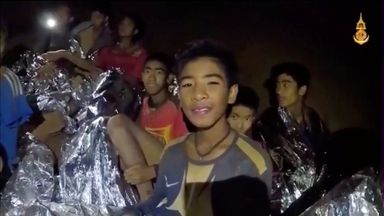 Boys from the under-16 soccer team trapped inside Tham Luang cave covered in hypothermia blankets
